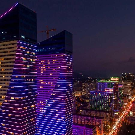 Orbi City Apartments On The Beach Batumi Exteriör bild